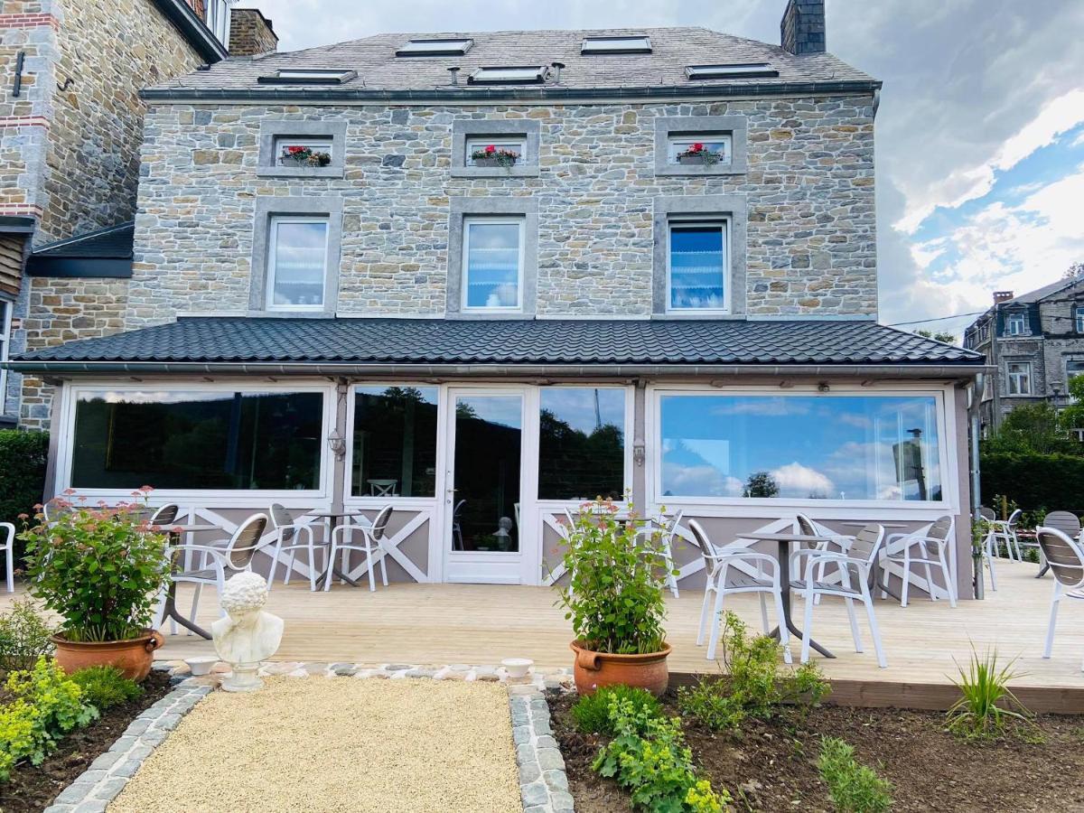 Logis Le P'Tit Rouillon Au Rythme De La Meuse Apartment Annevoie-Rouillon Exterior photo